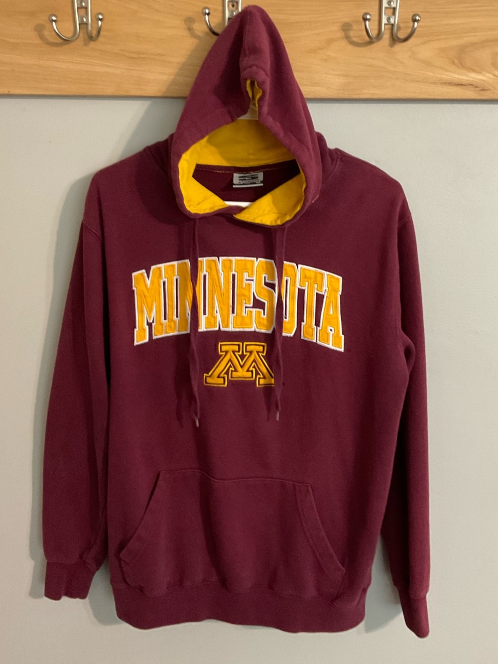 Stadium Athletics Maroon & Gold Minnesota Golden Gophers Hoodie - Medium